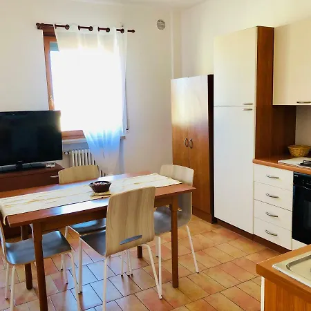 Peschiera - Zona Ospedale Pederzoli Apartamento *
