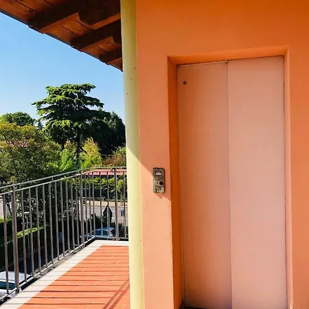 Peschiera - Zona Ospedale Pederzoli Apartamento