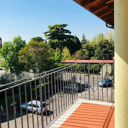 Peschiera - Navetta Gratis Gardaland *