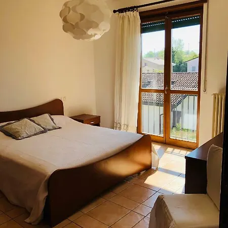 Apartment Peschiera - Navetta Gratis Gardaland Peschiera del Garda